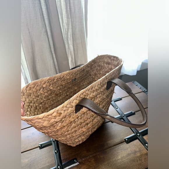 Kayu Preston Leather Tote - Picture 4 of 9